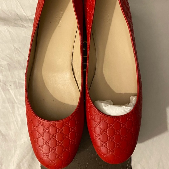 NEW GUCCI RED MICRO GG GUCCISSIMA BALLERINA FLATS - Picture 1 of 4